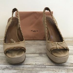 ALAIA PARIS Beige Linen & Leather Wedges 37.5